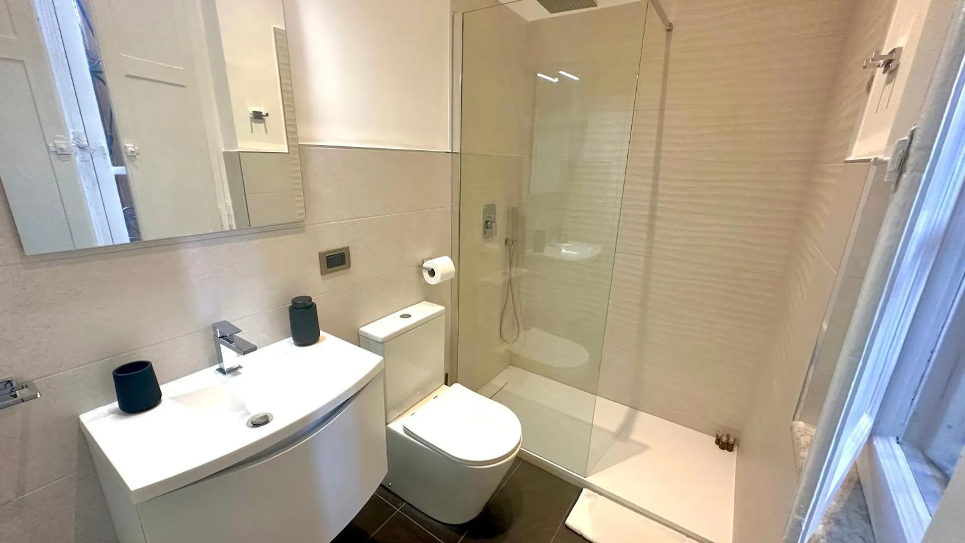 Prestige Crescenzio Apartment Rome